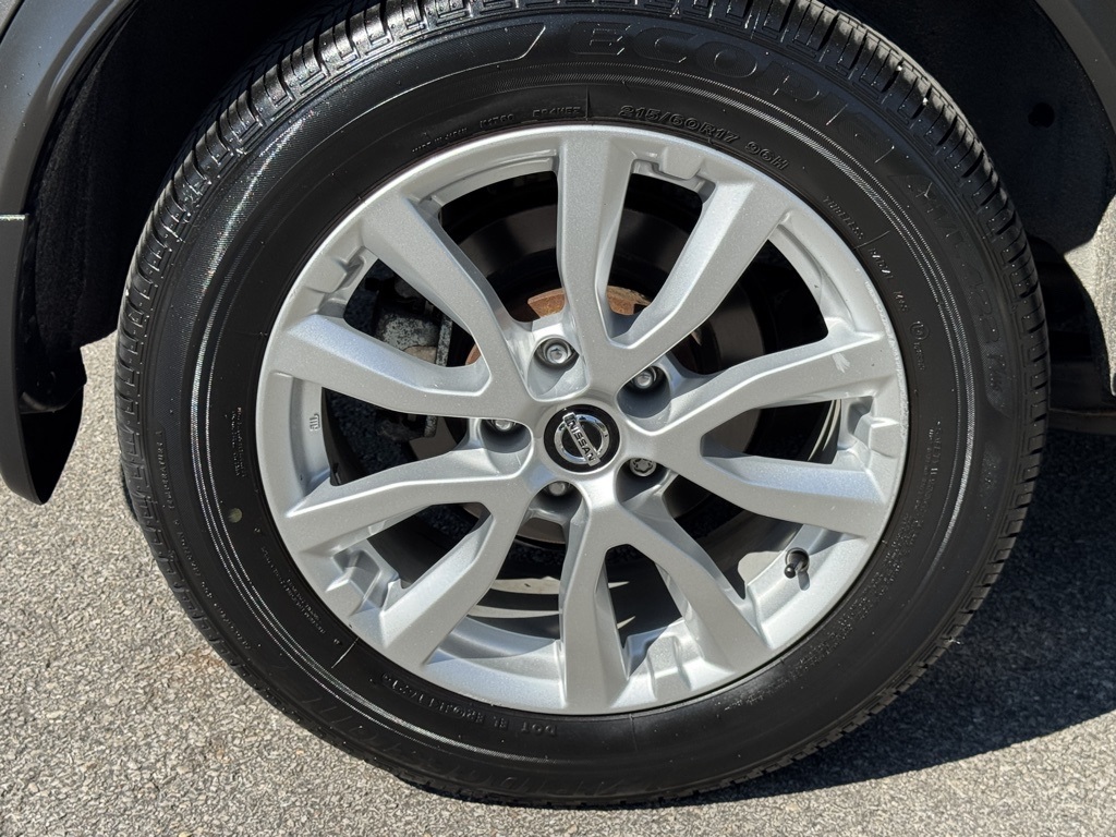 2021 Nissan Rogue Sport SV photo 10