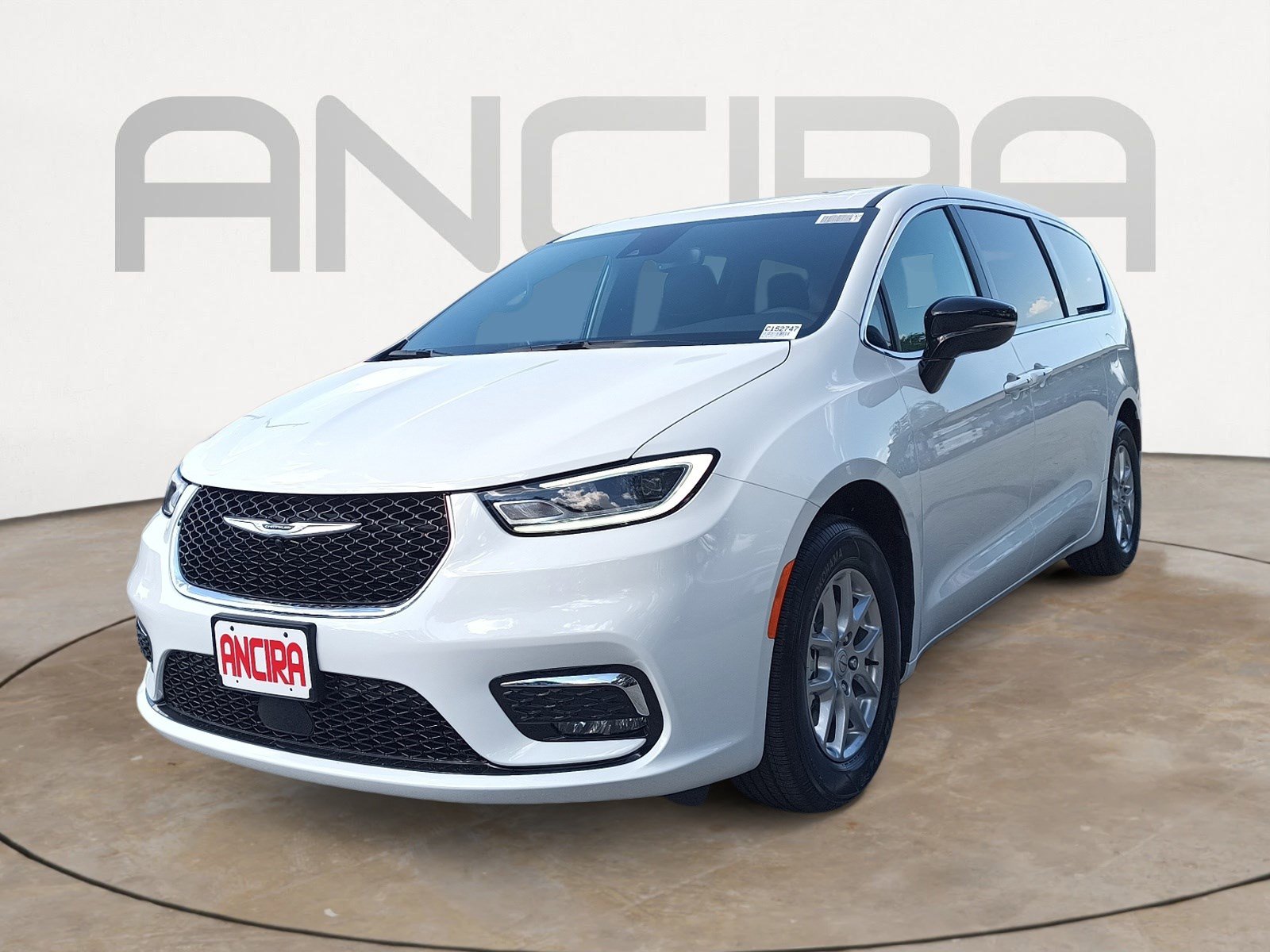 2026 Chrysler Pacifica photo 5