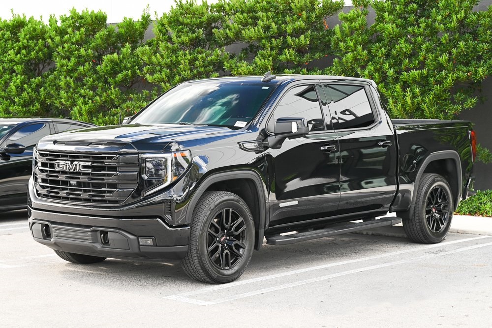 2022 GMC Sierra 1500 Elevation's photo