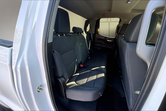 2019 Chevrolet Silverado 1500 Custom photo 29