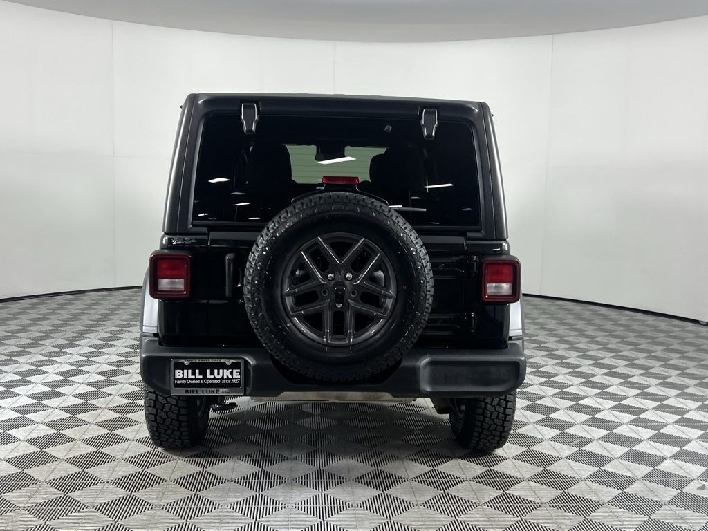 2024 Jeep Wrangler Sport S photo 4