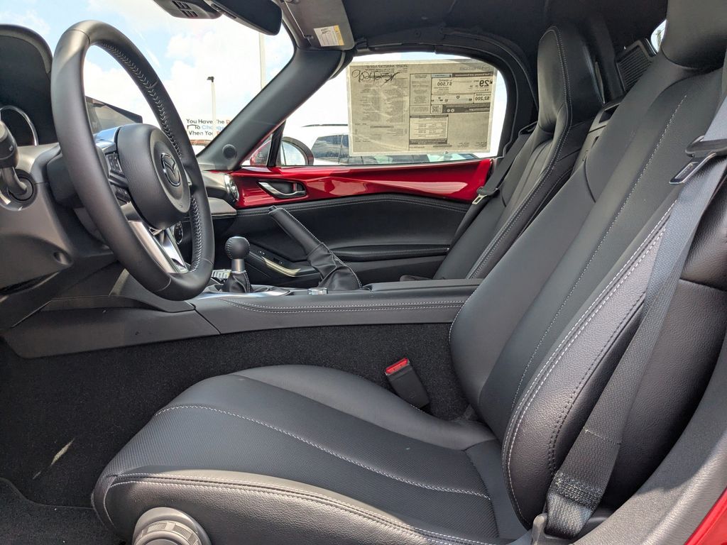 2025 Mazda MX-5 Miata Miata Grand Touring photo 17