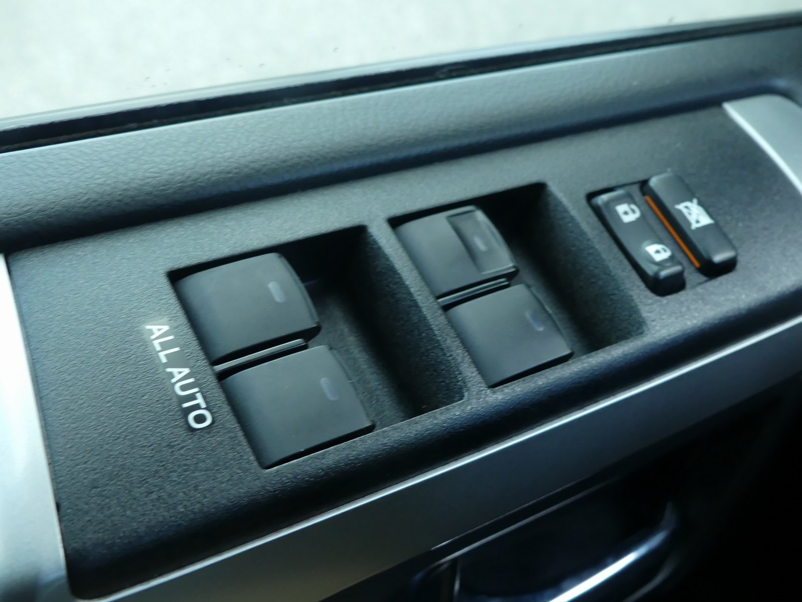 2022 Toyota 4Runner SR5 photo 14