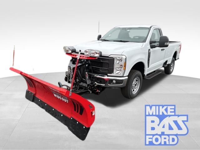 2026 Ford F-350 Super Duty XL's photo