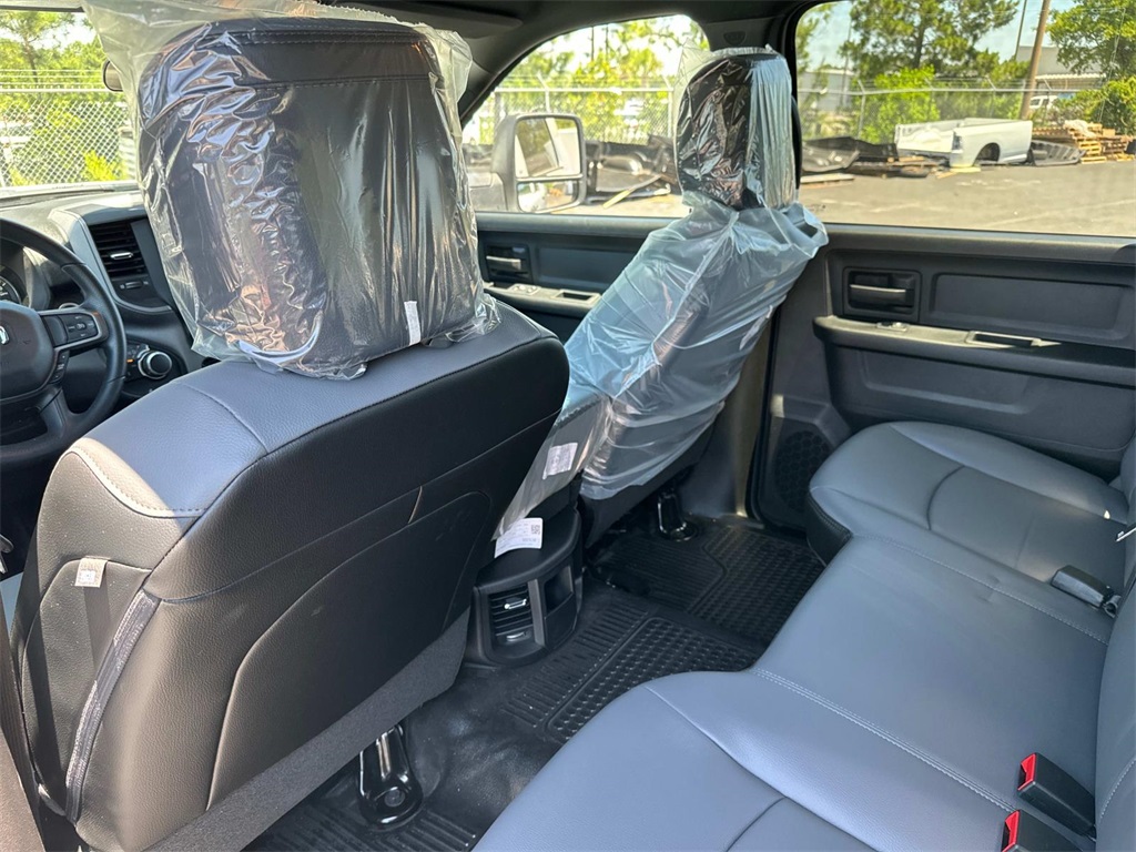 2024 Ram 2500 Tradesman photo 15