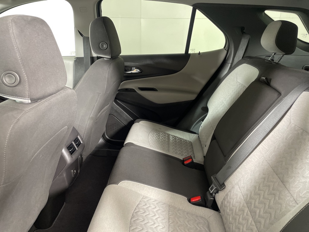 2024 Chevrolet Equinox LT photo 34