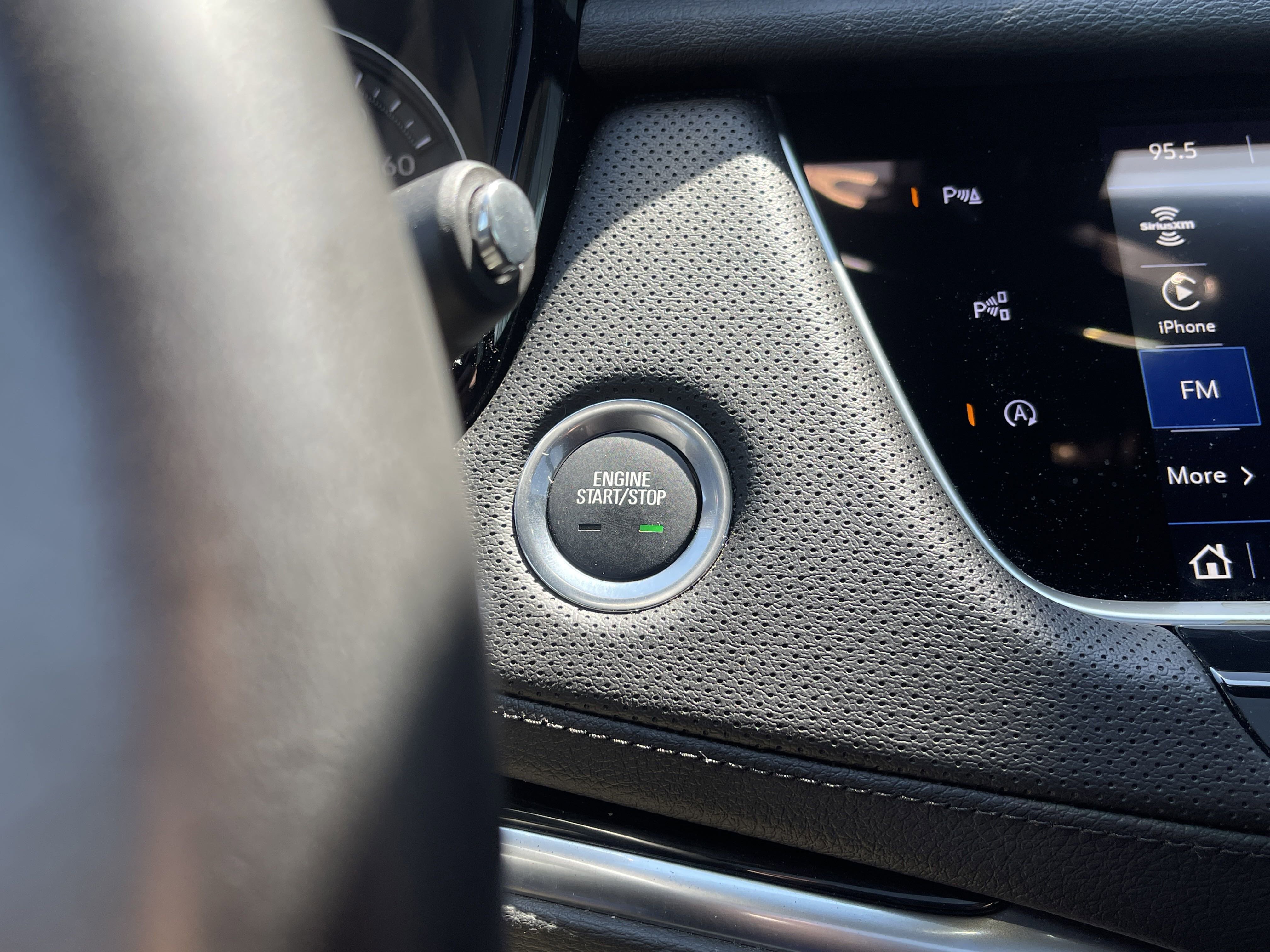 2025 Cadillac XT5 Premium Luxury photo 5