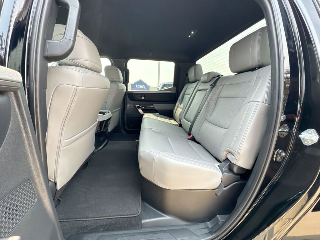 2025 Toyota Tundra Limited photo 23