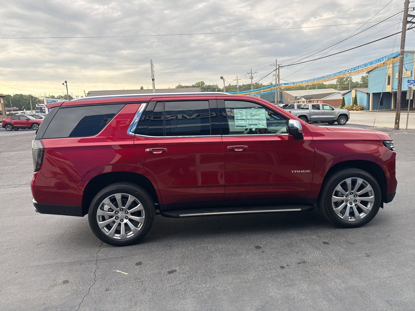 2025 Chevrolet Tahoe Premier photo 11