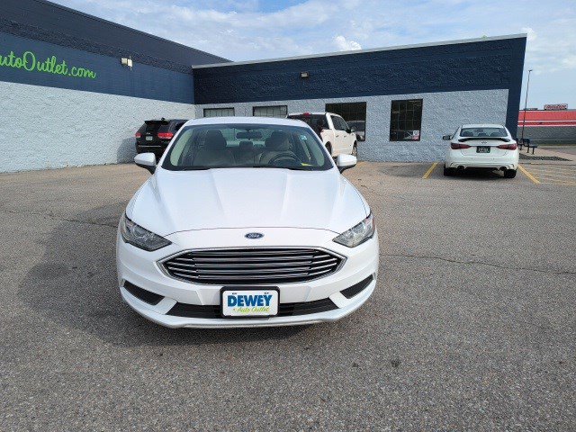 2018 Ford Fusion SE photo 8