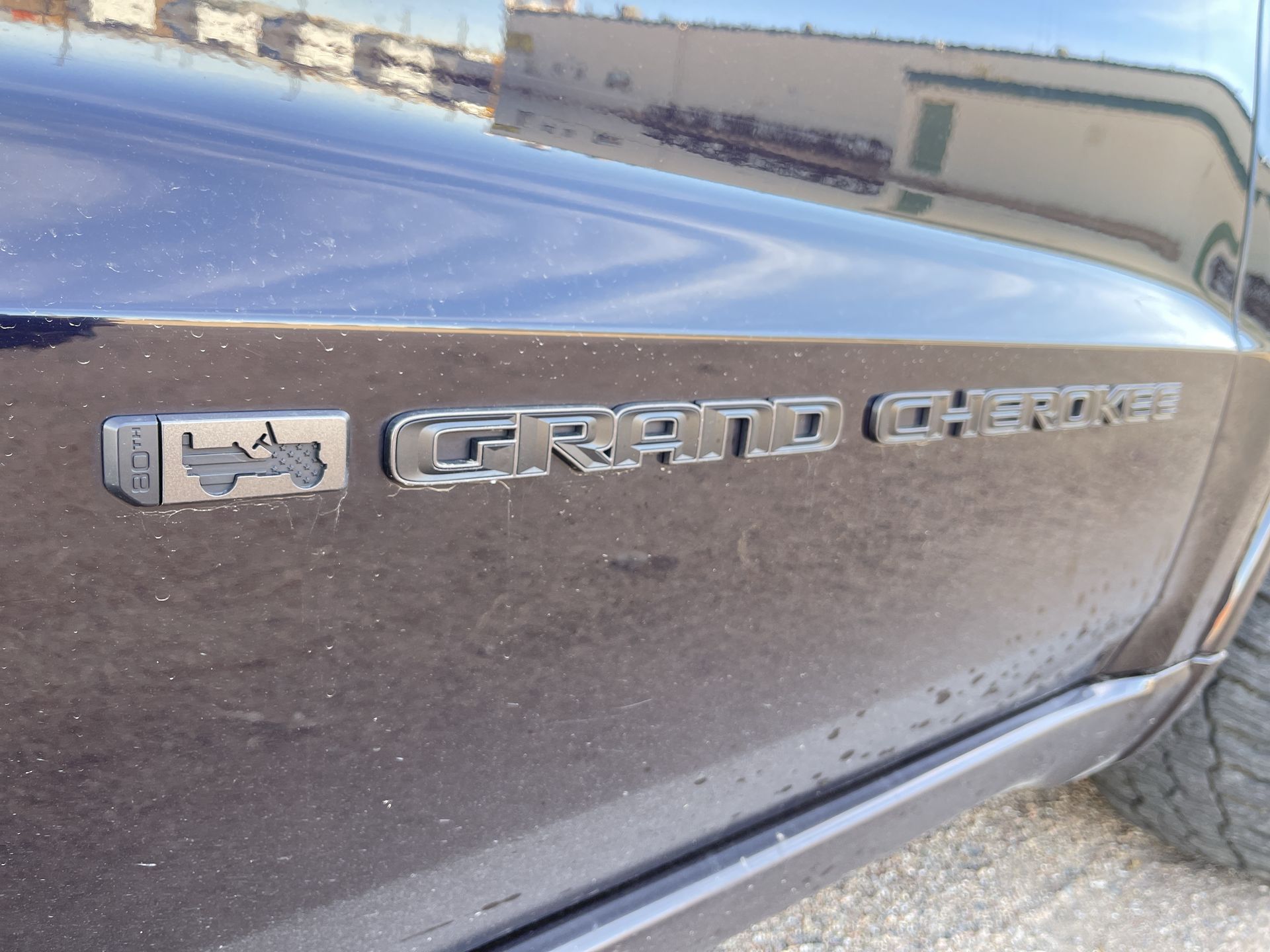 2021 Jeep Grand Cherokee Anniversary Edition photo 24