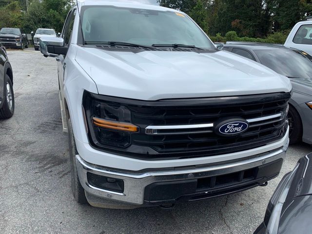 2024 Ford F-150 XLT photo 3