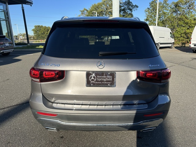 2022 Mercedes Benz GLB 250 4MATIC photo 4