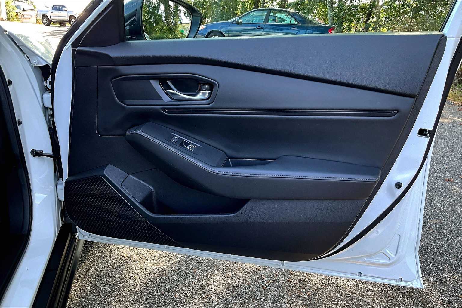 2023 Honda Accord Hybrid Sport photo 21