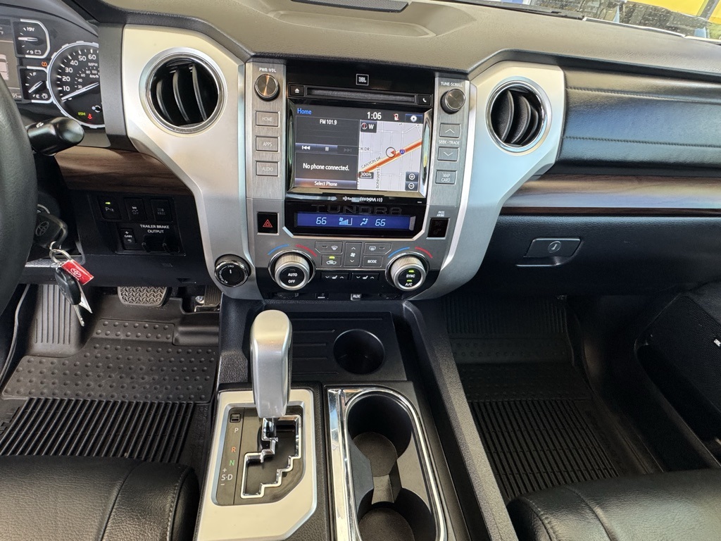 2018 Toyota Tundra Limited photo 8