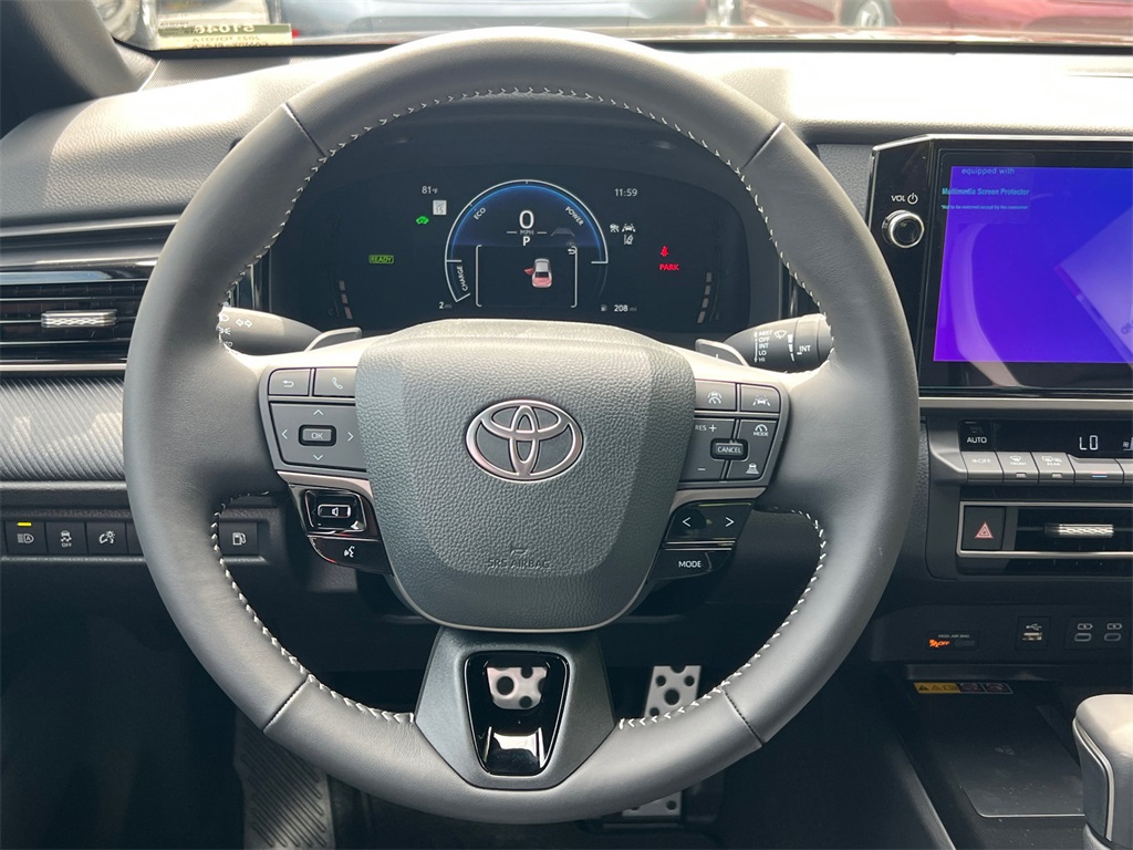 2025 Toyota Camry SE photo 22