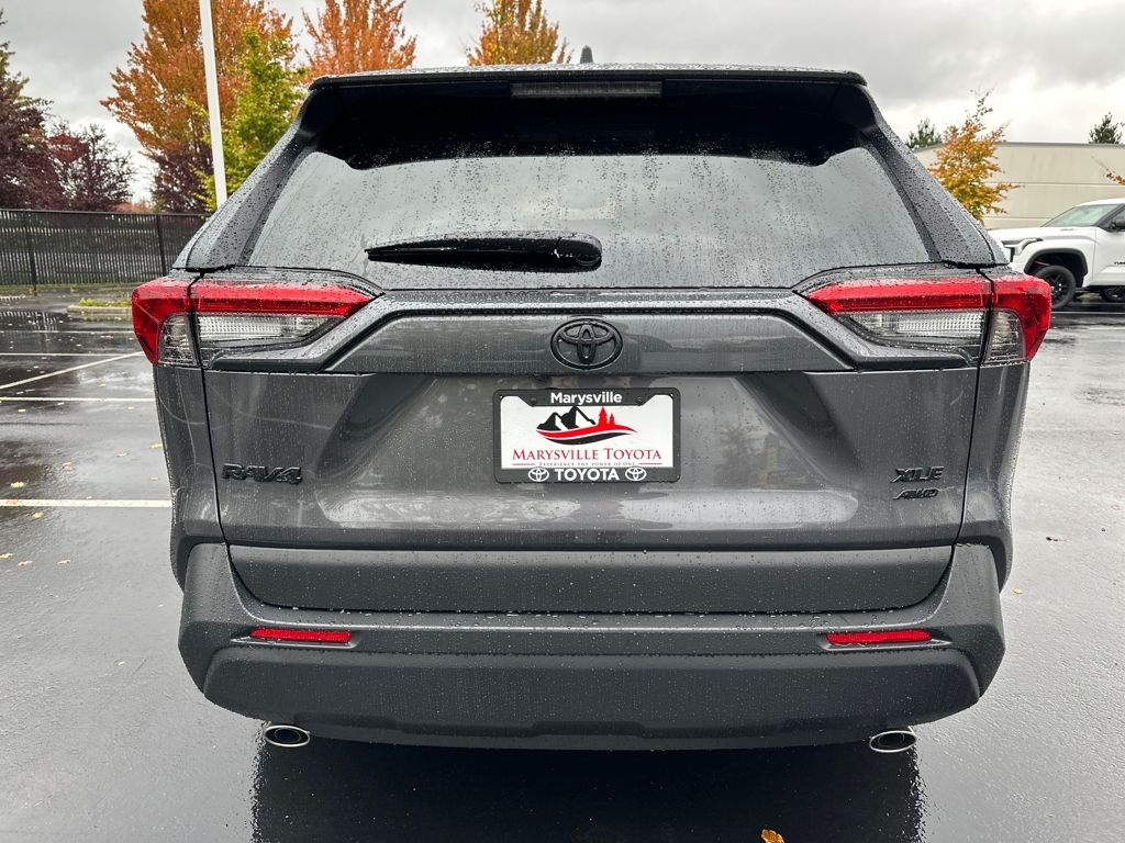 2025 Toyota RAV4 XLE Premium photo 2