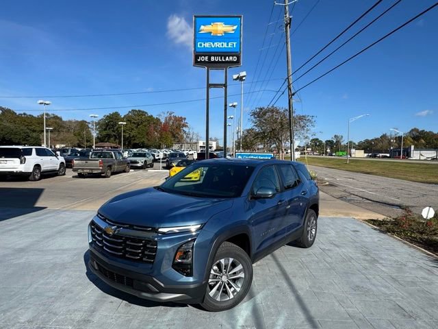 2026 Chevrolet Equinox LT's photo