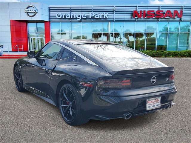2025 Nissan Z Performance photo 3