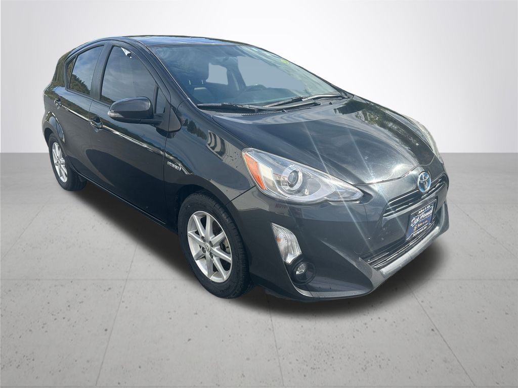 2015 Toyota Prius C Four photo 5