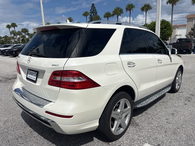 2014 Mercedes Benz ML 350 photo 2