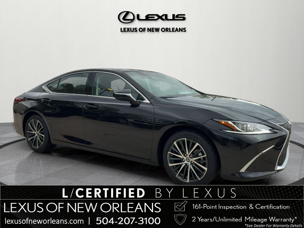 2025 Lexus ES 350's photo