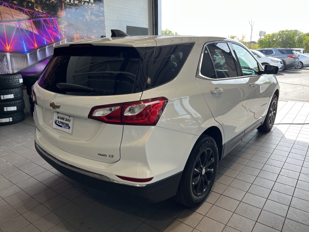 2020 Chevrolet Equinox LT photo 9