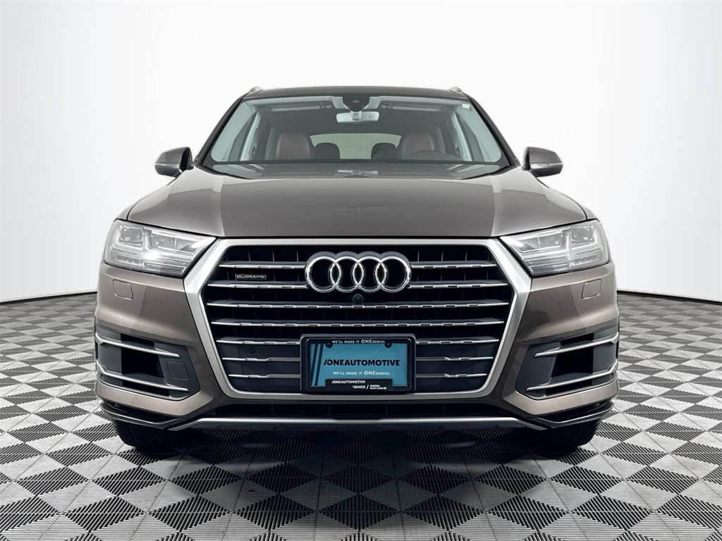2017 Audi Q7 3.0T Premium Plus photo 2