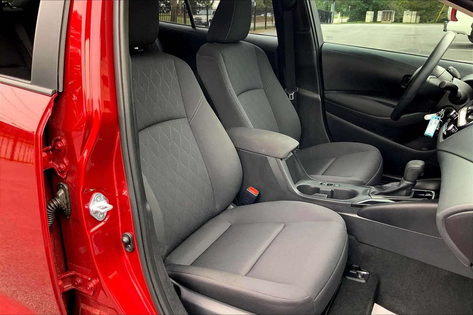Image 7 of Certified Pre-Owned 2025 Toyota Corolla LE