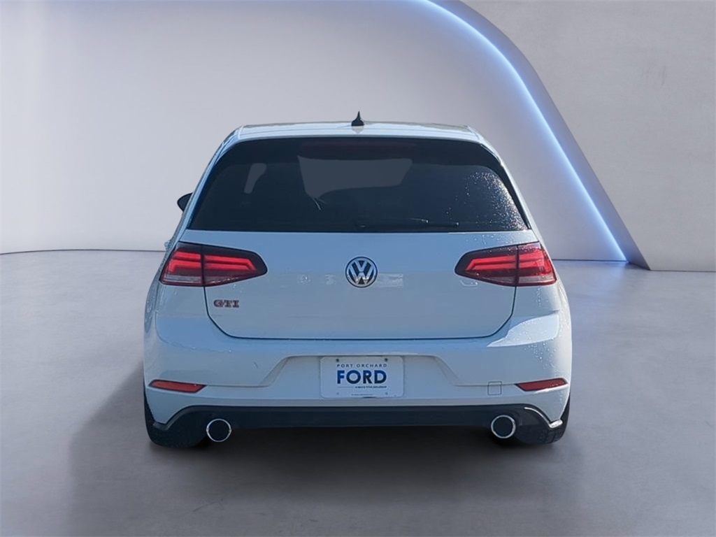 2019 Volkswagen Golf GTI SE photo 4
