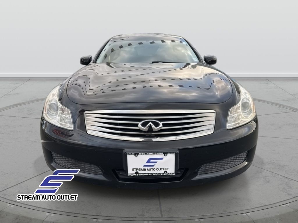 2007 Infiniti G35 photo 2