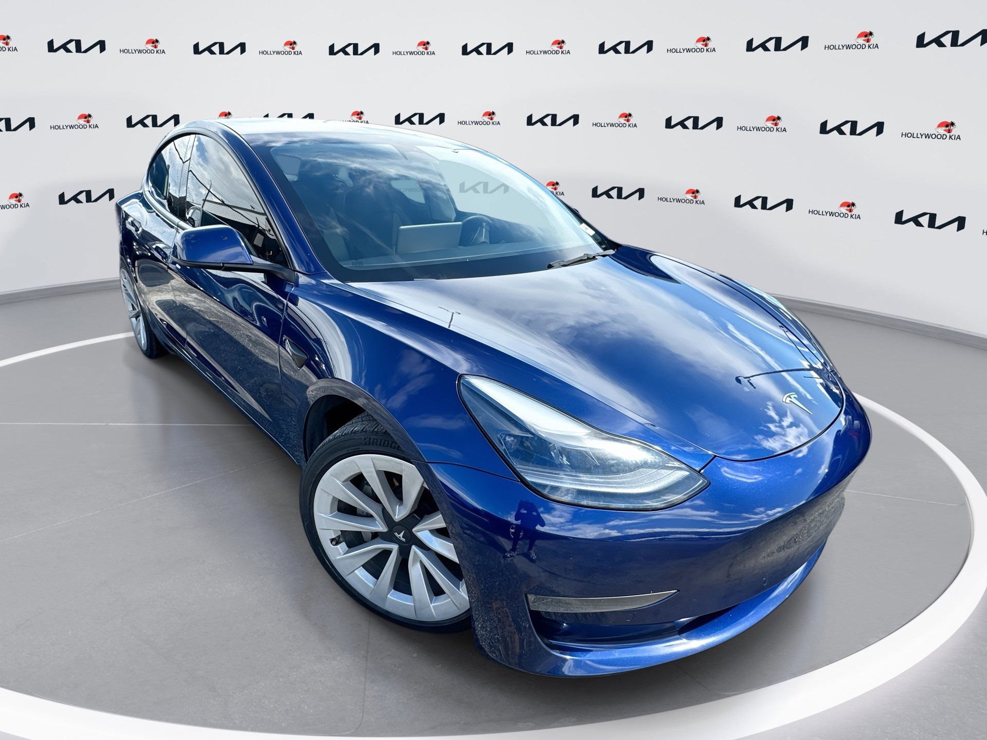 2022 Tesla Model 3 Base's photo
