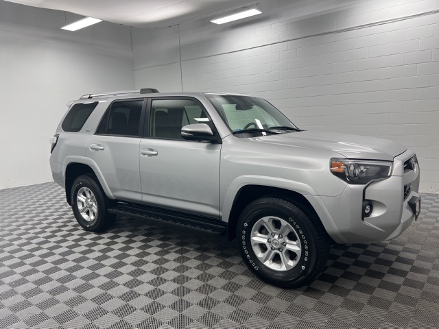2022 Toyota 4Runner SR5 Premium's photo