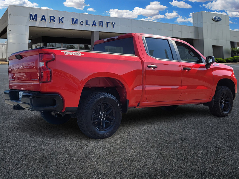 2023 Chevrolet Silverado 1500 Custom Trail Boss photo 3