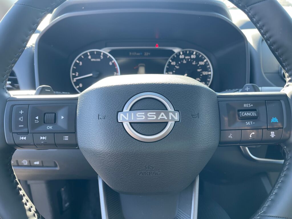 2026 Nissan Rogue SV photo 11