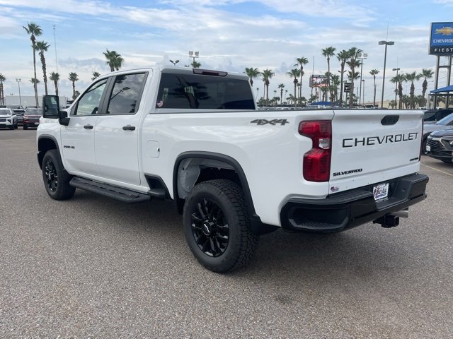 2026 Chevrolet Silverado 2500HD Custom photo 4