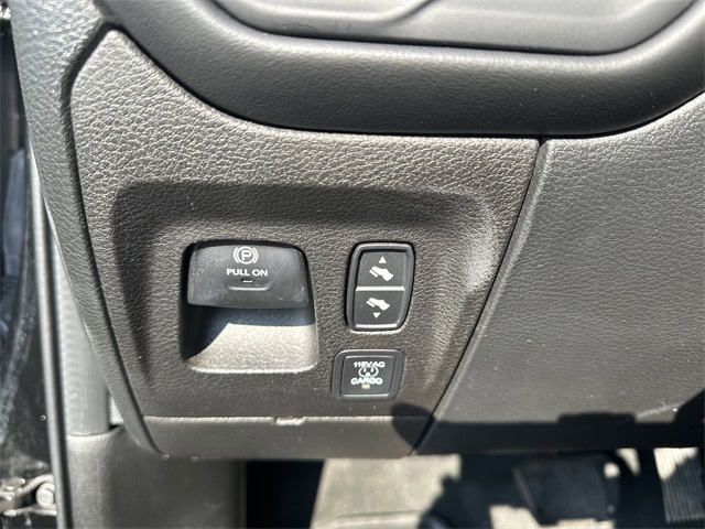 2022 Ram 1500 Limited photo 32