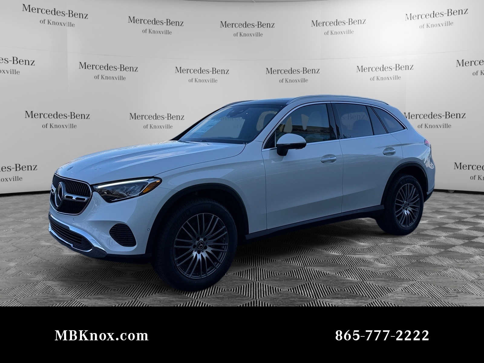 2026 Mercedes-Benz GLC Base's photo