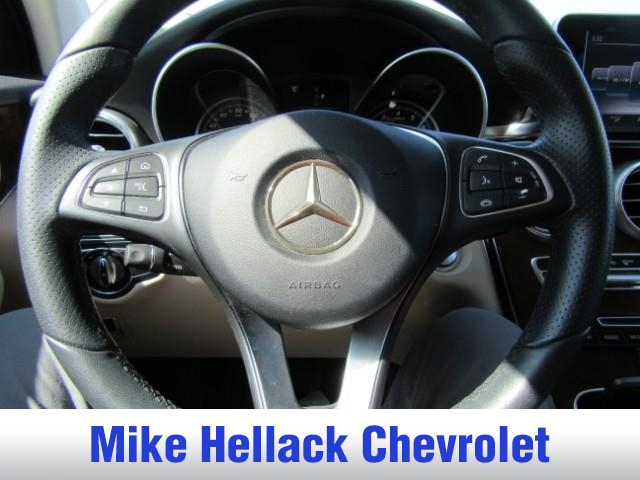 2017 Mercedes Benz GLC 300 4MATIC photo 14