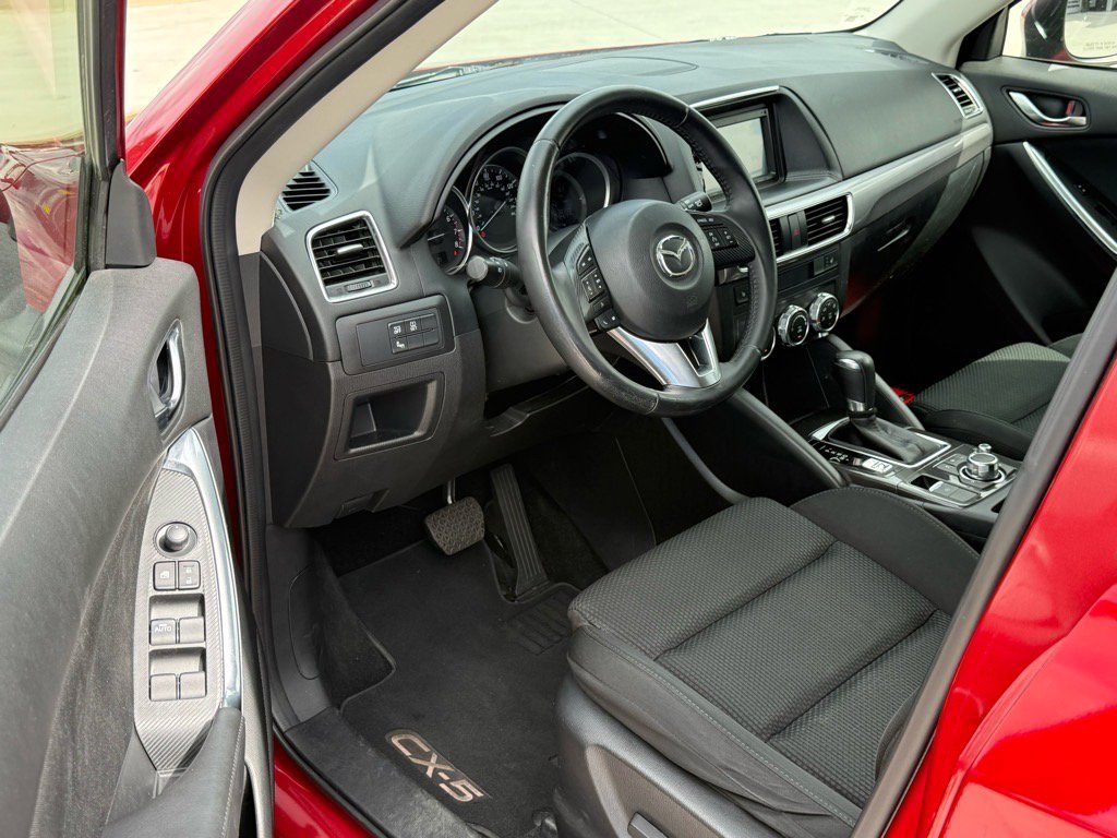 2016 Mazda CX-5 Touring photo 9