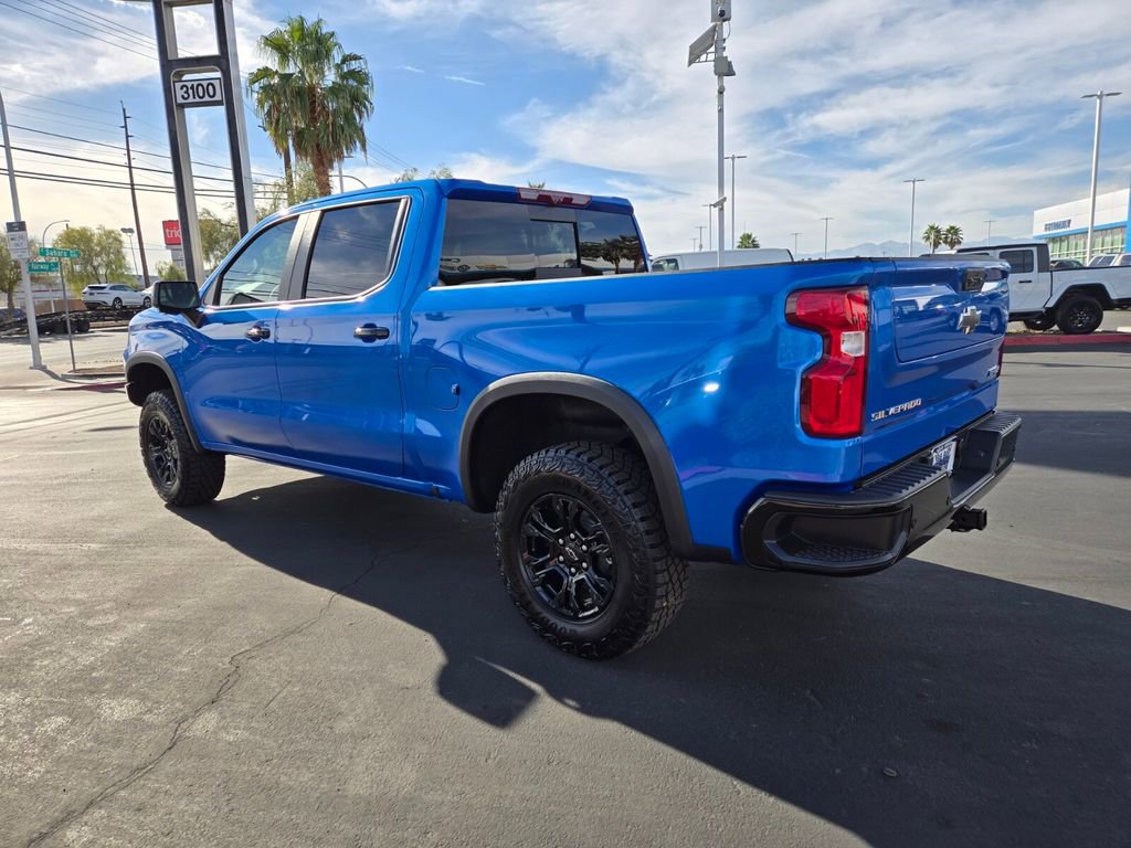 2026 Chevrolet Silverado 1500 ZR2 photo 3