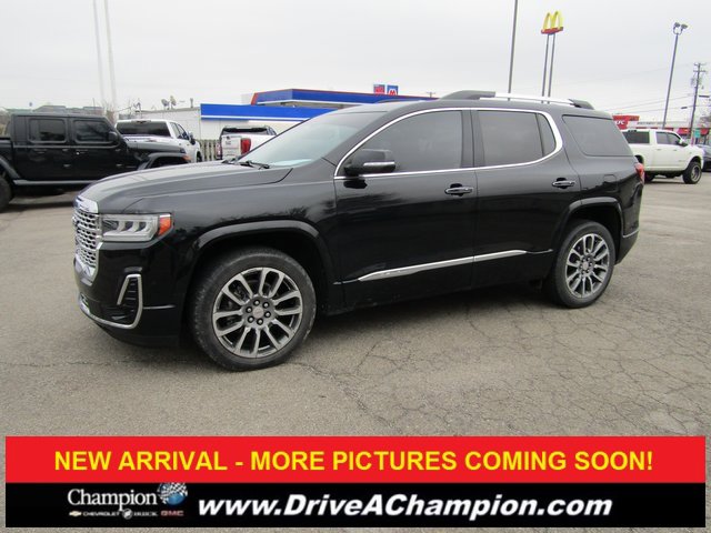 2021 GMC Acadia Denali's photo
