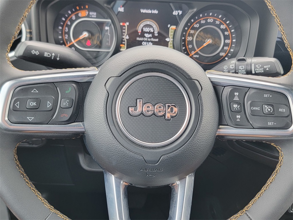 2024 Jeep Wrangler Sahara photo 19