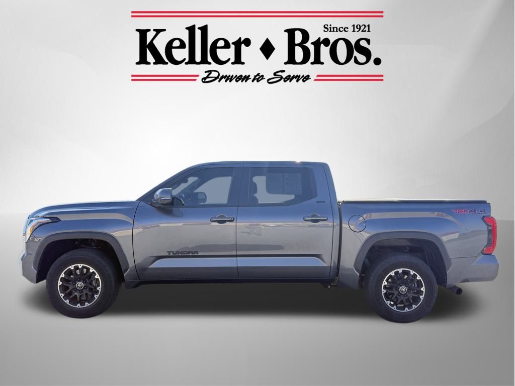 2022 Toyota Tundra SR5 photo 3