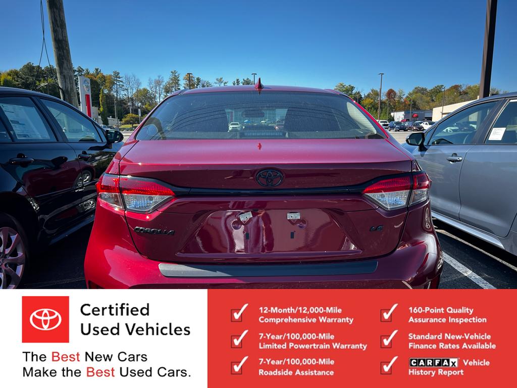 2026 Toyota Corolla LE photo 3