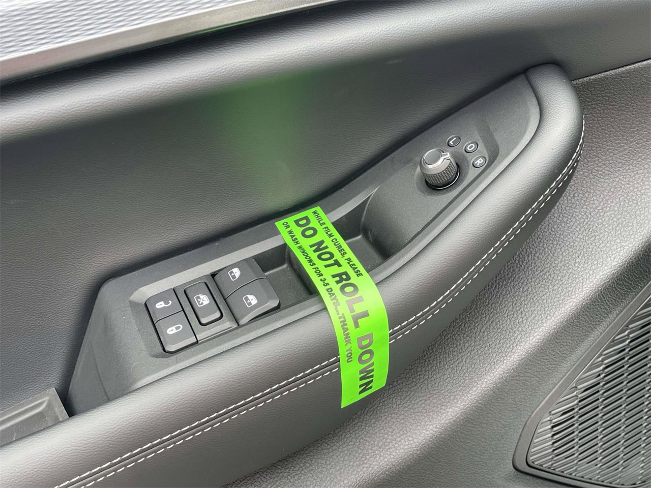 2025 Jeep Grand Cherokee Laredo X photo 22