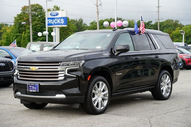 2023 Chevrolet Tahoe High Country photo 2