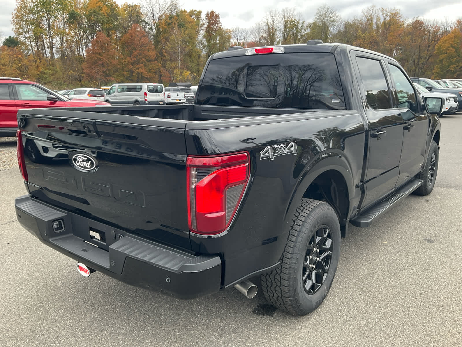 2025 Ford F-150 XLT photo 2