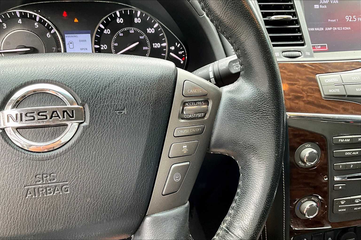 2017 Nissan Armada Platinum photo 23