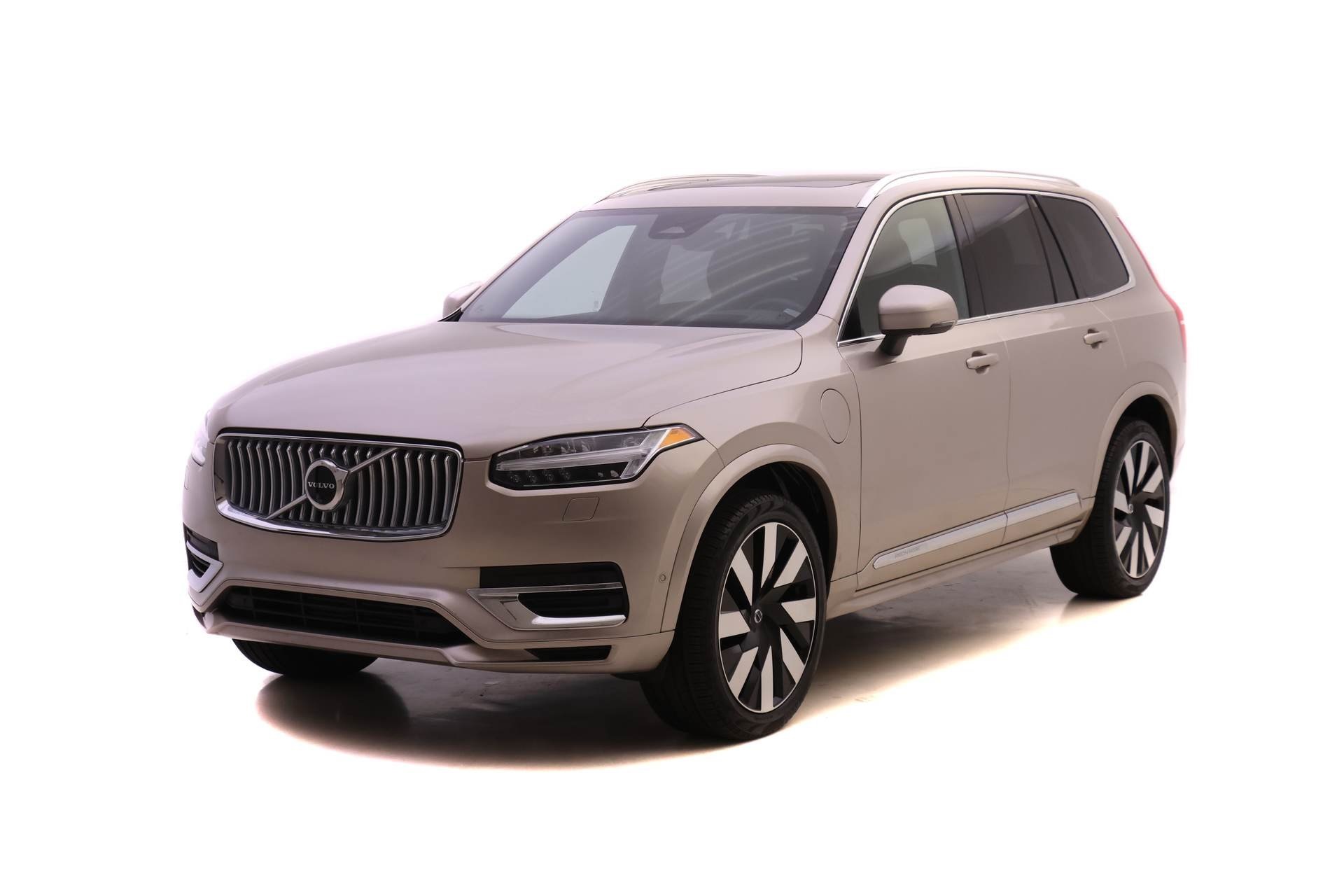 2024 Volvo XC90 Ultimate's photo